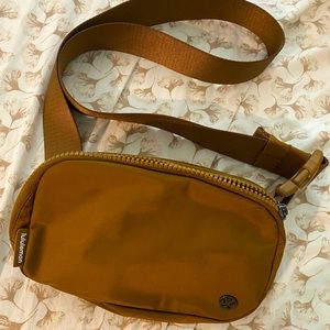 Lululemon belt bag
